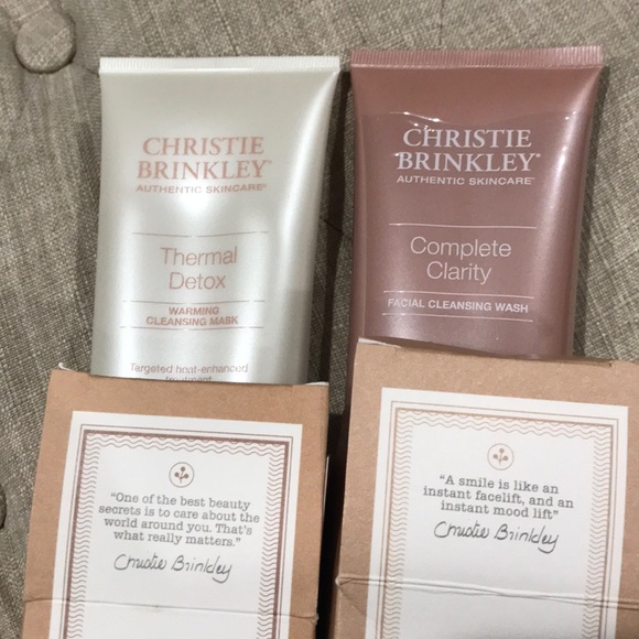 Christie Binkley Other - Chrtistie Binkley Facial Cleansing Duo